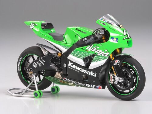 Tamiya 1/12 scale Kawasaki Ninja ZX-RR