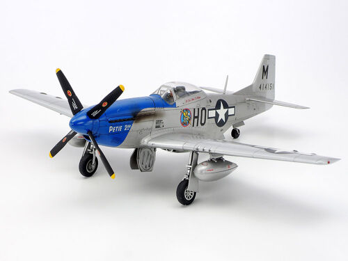 Tamiya 1/48 scale North American P-51D Mustang 8th Air Force