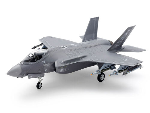 Tamiya 1/72 scale Lockheed Martin F-35A Lightning II