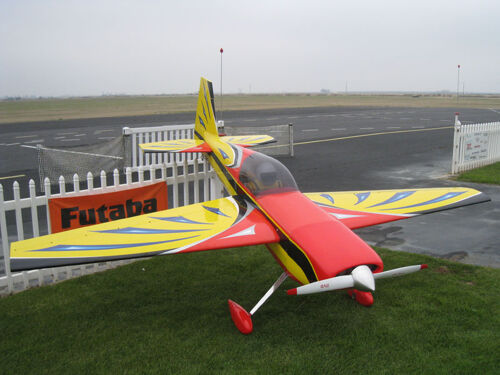 50% Extra 260: 146"ws