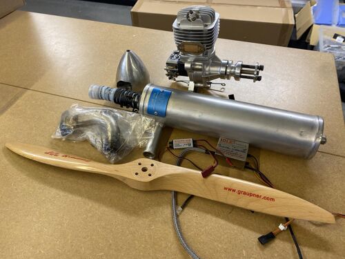 Second Hand - DLE 61 (with ignition) + Muffler + Propeller + Spinner + Kill Switch & acc.