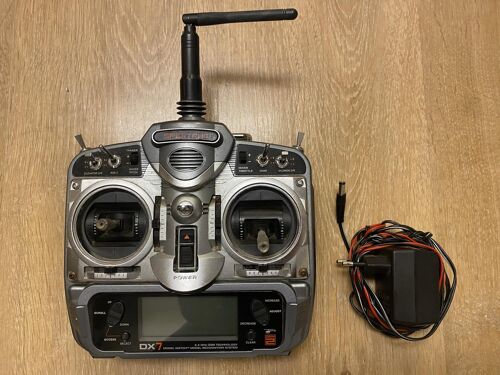 Second Hand - Spektrum DX7 DSM 7-Channel Transmitter