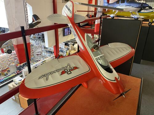 Second Hand - E-flite Commander 1.4m - Ready To Fly